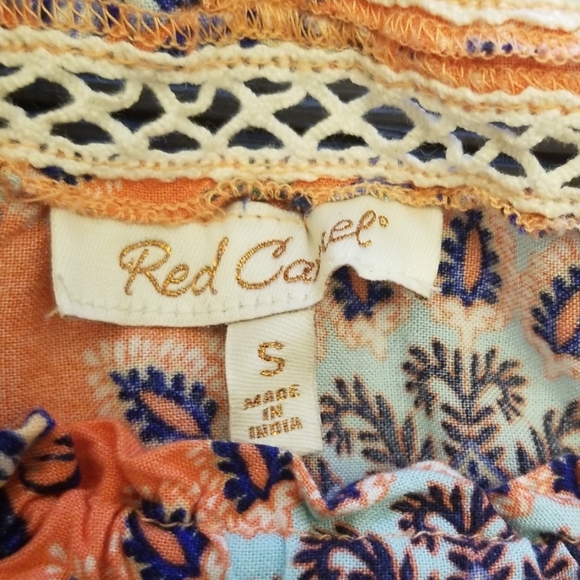 ♥️price drop! Size small flowered blouse - Picture 2 of 3